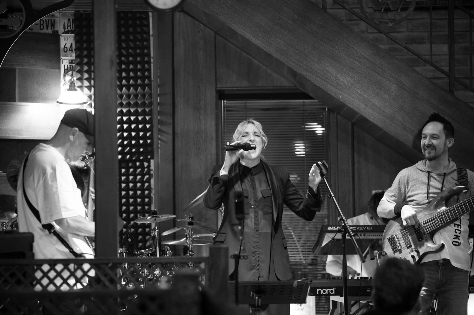Lenka Piešová koncertuje vo Woodstocku